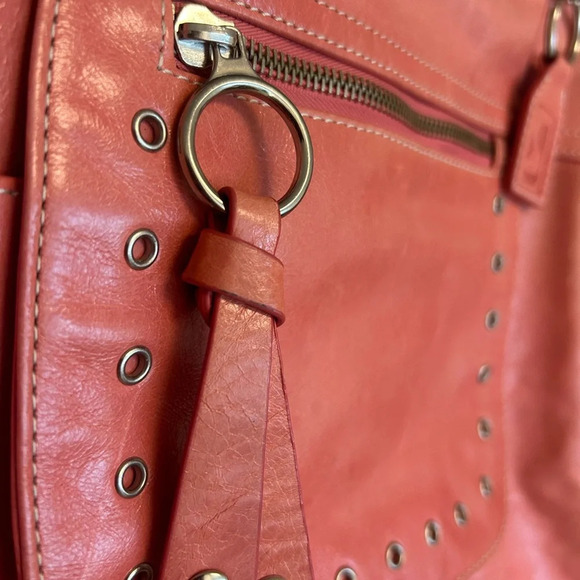 NOT FOR SALE sorry can’t delete :( Soprano leather large coral pink purse in gr - Picture 3 of 13